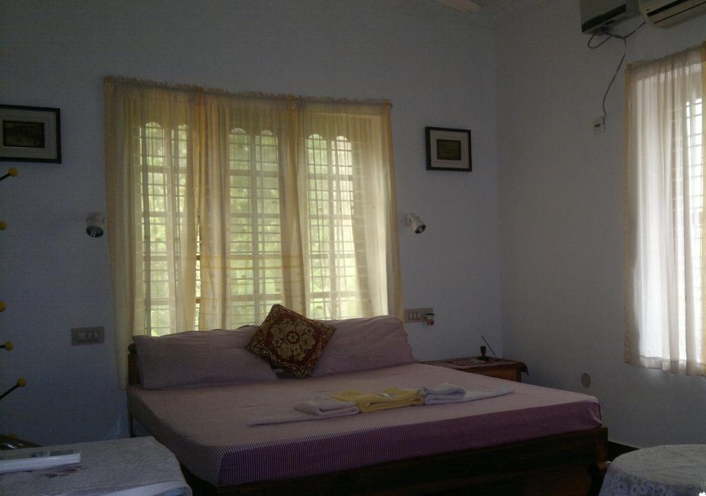 Ganesh House Homestay Kovalam Exterior foto
